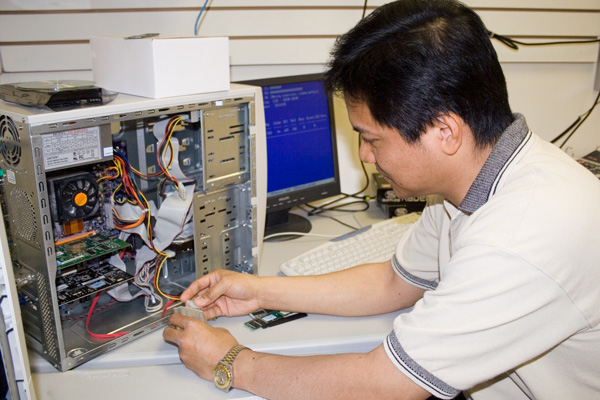 Electronic Technician